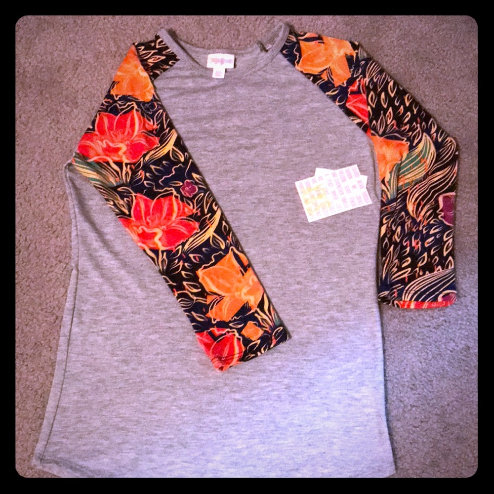 XXS LulaRoe Randy shirt.